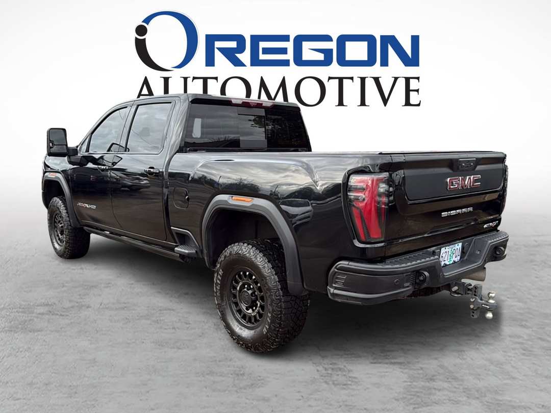 2024 GMC Sierra 2500 Hd Crew AT4X 6 1/2 FT - Image 3