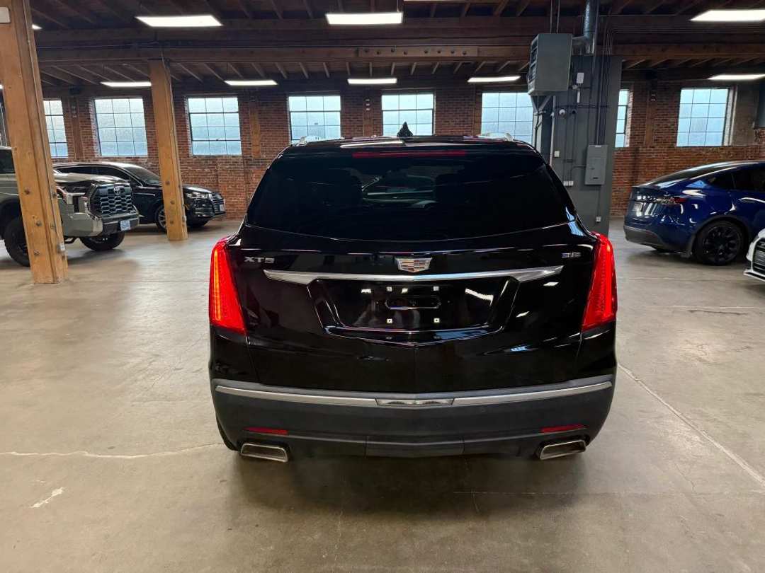 2017 Cadillac XT5 Base - Photo 22