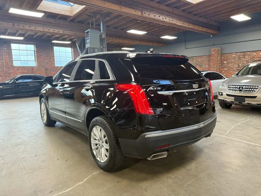 2017 Cadillac XT5 Base - Photo 18