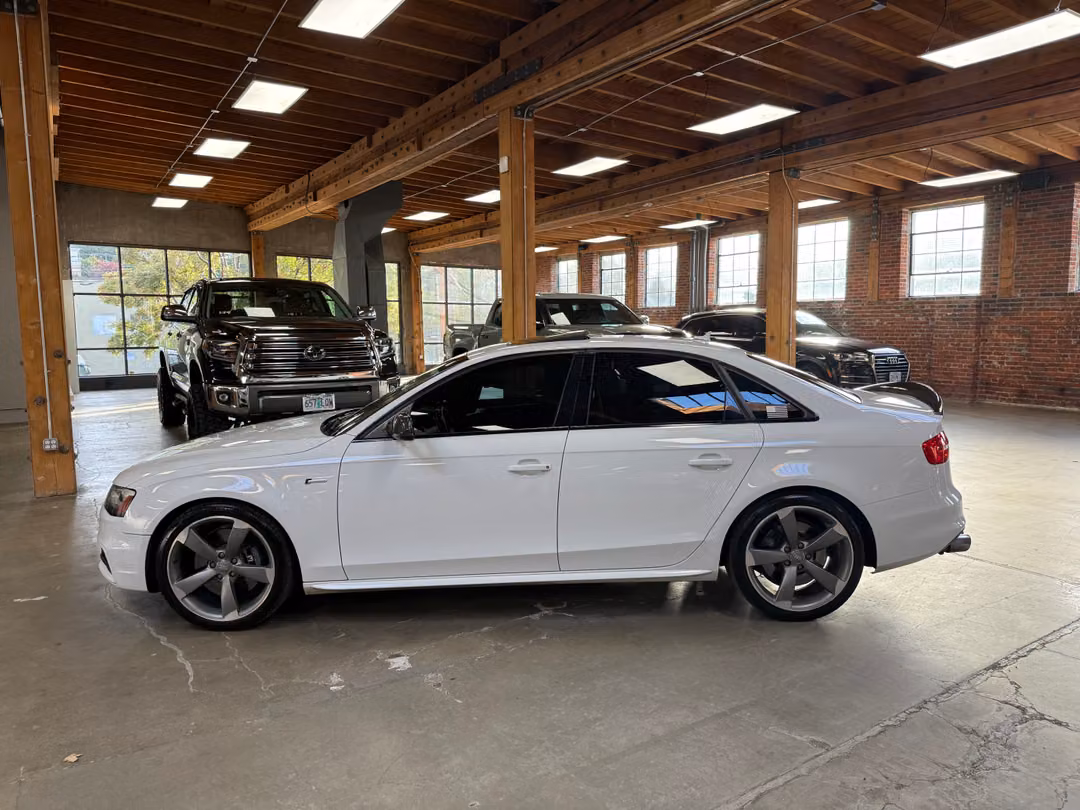 2014 Audi S4 Prestige - Image 3