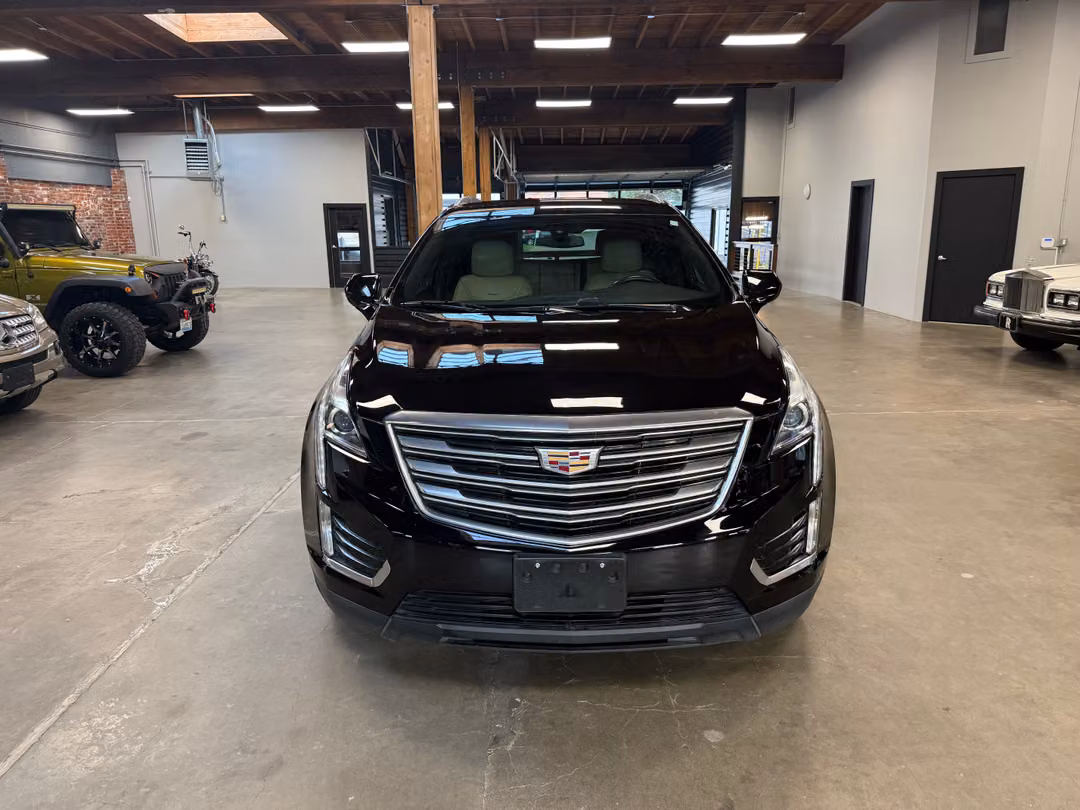 2017 Cadillac Xt5 - Image 3