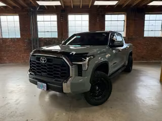 2025 Toyota Tundra SR5 5 1/2 ft