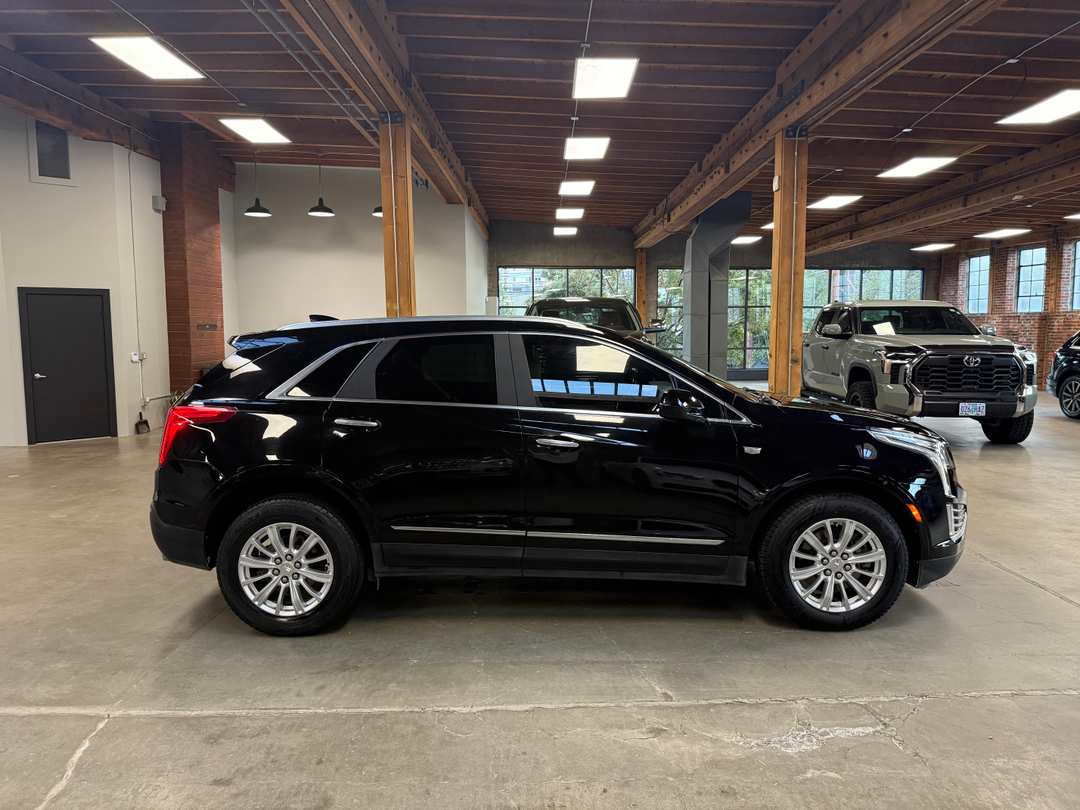 2017 Cadillac XT5 Base - Photo 8